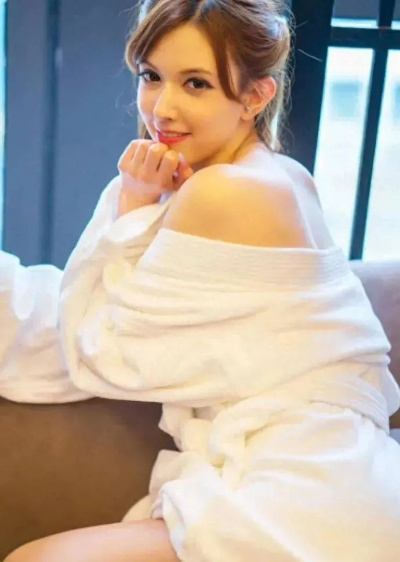 揭秘2026年顶级混血女优，欧美脸与神级身材的终极指南