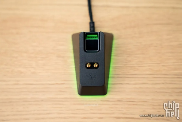 雷蛇毒蝰为何被称为FPS加特林？极速射击背后的硬核解析