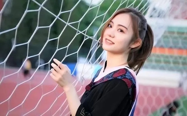 揭秘2026年高颜值北大女博士走红真相,普通人如何复制破圈逻辑? 揭秘2026年高颜值北大女博士走红真相,普通人如何复制破圈逻辑?