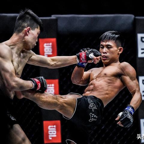 无敌9号通关指南，从Boss弱点到贝克吸能技巧的深度解析