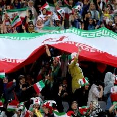 还在找Loletv直播源？揭秘大神都在用的观赛黑科技与下载渠道