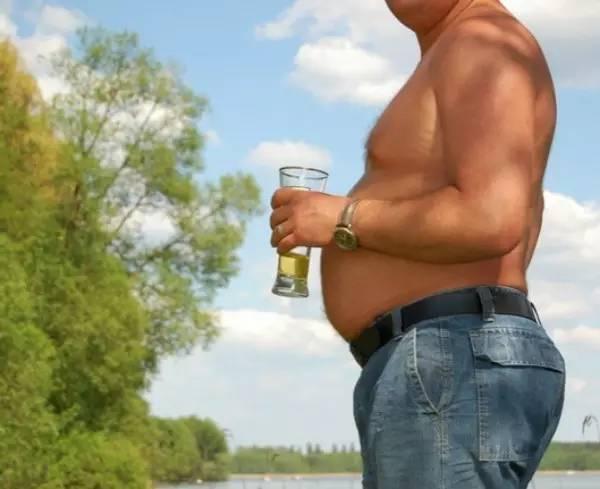 揭秘全网仅存的10张绝版囧图，看完笑出腹肌的隐藏彩蛋