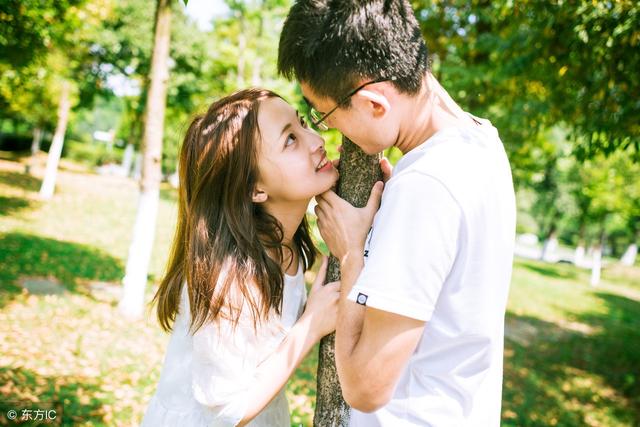 异地恋必看！这几款情侣恋爱游戏如何让感情瞬间升温？